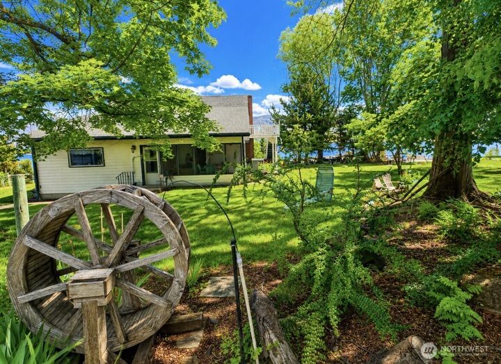 Property Photo: 33524 Highway 97 A WA 98844