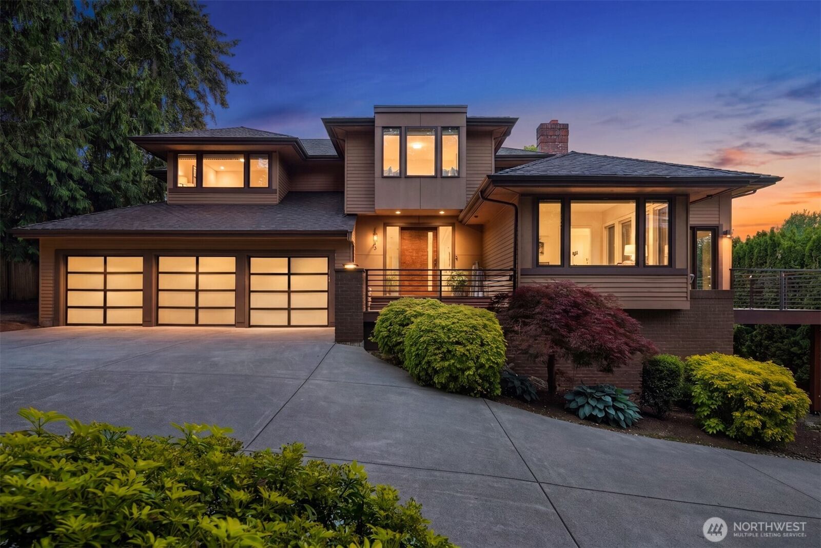 Property Photo: 7842 NE 10th Street WA 98039