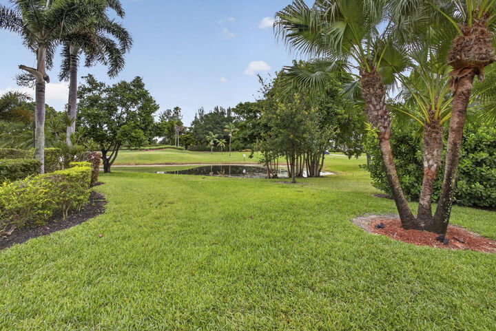 Property Photo: 6064 Beaconwood Road FL 33467