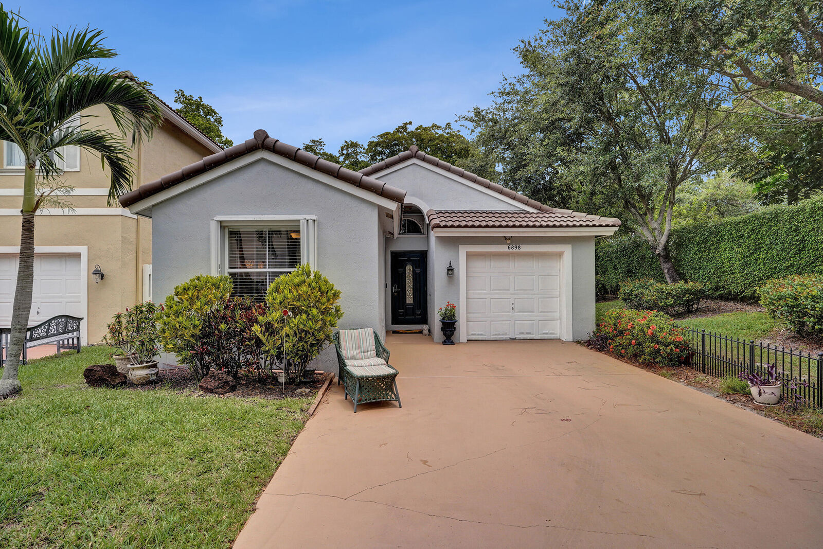 Property Photo: 6898 Silverado Terrace FL 33463