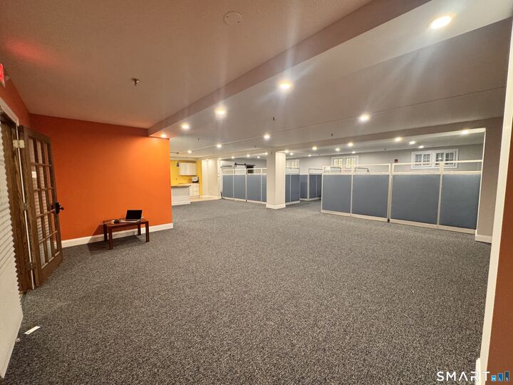 Property Photo:  423 Main Street 2nd Floor Suite 2  CT 06457 