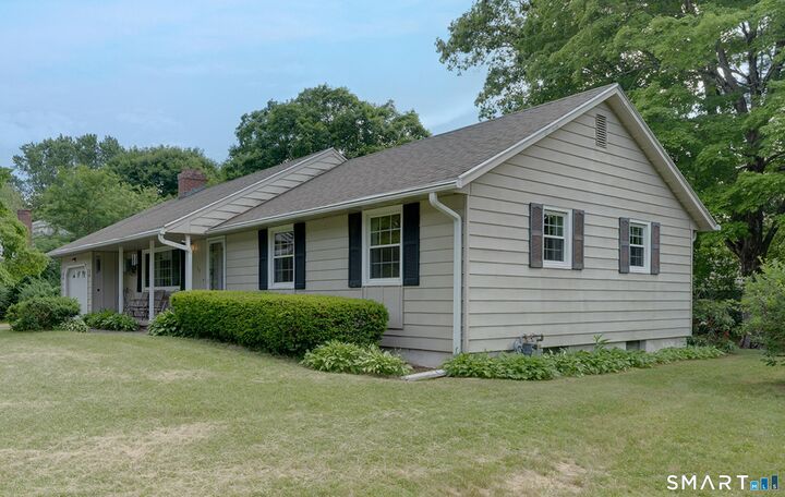 Property Photo: 71 Crestwood Trail CT 06118
