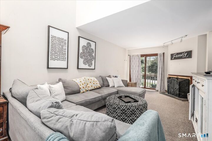 Property Photo: 23 Twin Oaks 23 CT 06776