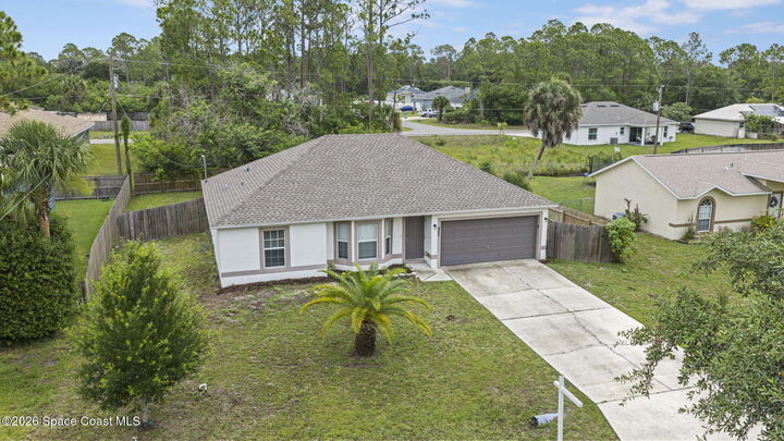 Property Photo:  445 Alachua Avenue NW  FL 32907 