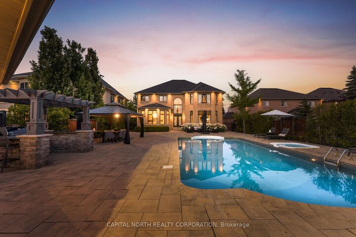 Property Photo: 166 Weaver Court ON L0J 1C0