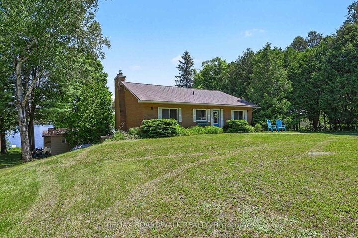 Property Photo: 126 Lakeshore Road ON K0A 3L0