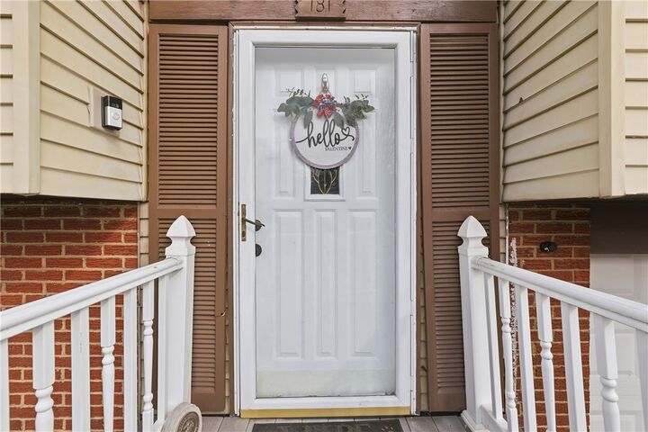 Property Photo:  181 Jade Dr  PA 15147 