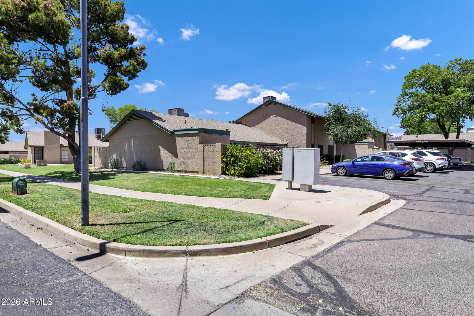 Property Photo: 4648 W Continental Drive AZ 85308