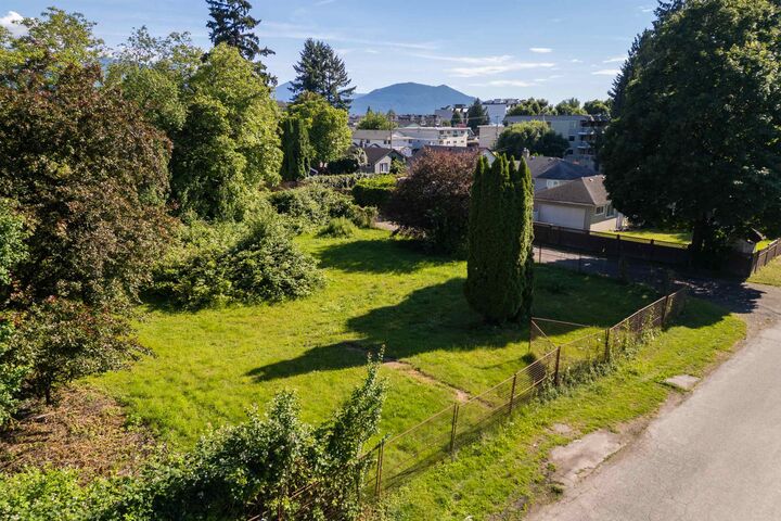 Property Photo:  46130 Cleveland Avenue  BC V2P 2X4 
