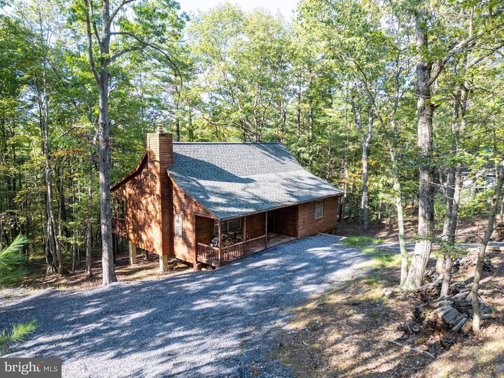 Property Photo: 206 Dale VA 22810