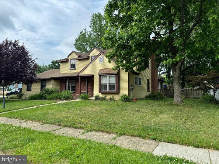 Property Photo:  110 Thornwood Drive  NJ 08053 