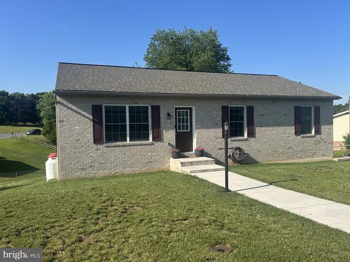 Property Photo: 3040 Liverpool Court PA 17201