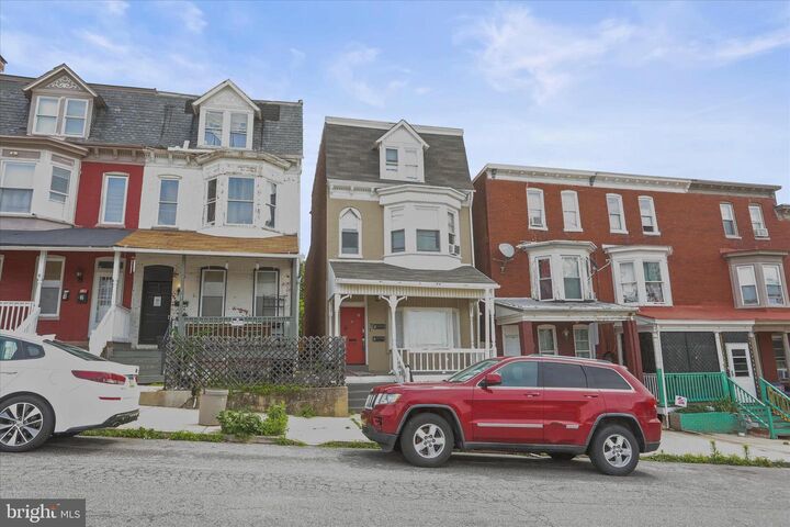 Property Photo:  315 N Penn Street  PA 17401 