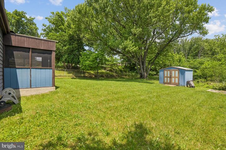 Property Photo: 6822 Fox Meadow Road MD 21207