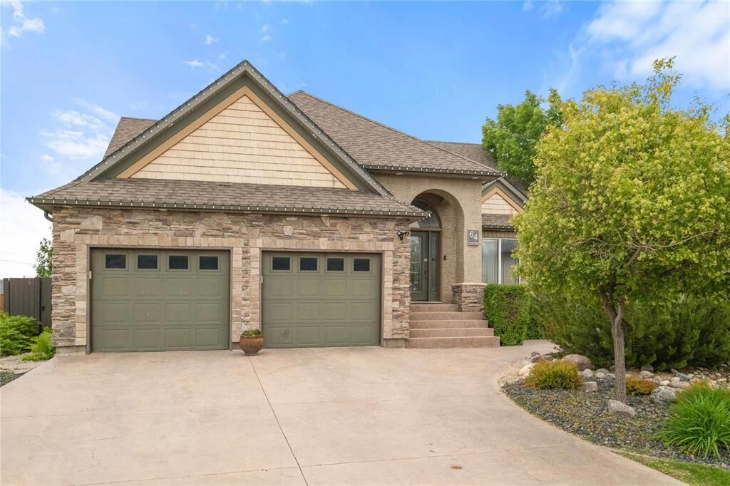Property Photo:  64 Tangle Ridge Crescent  MB R3Y 1Y2 