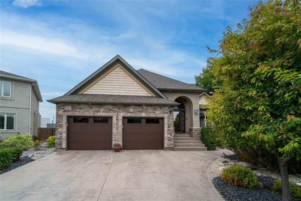 Property Photo:  64 Tangle Ridge Crescent  MB R3Y 1Y2 