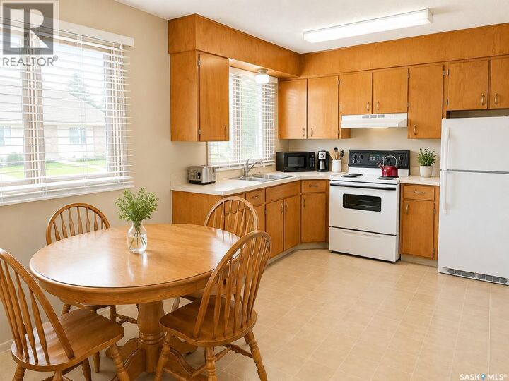 Property Photo:  205 4th Avenue W  SK S0J 2E0 