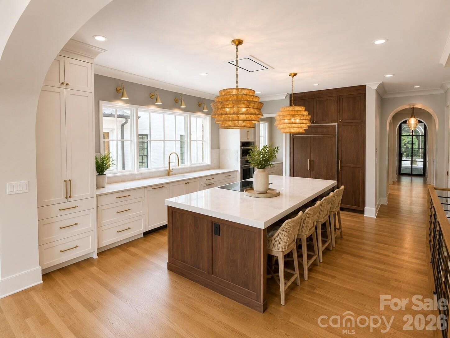 Property Photo:  1214 S Kings Drive  NC 28207 
