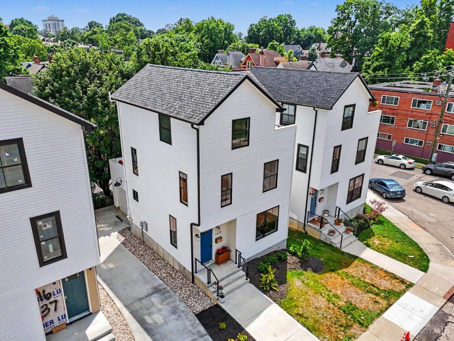 Property Photo:  1637 Clayton Street  OH 45206 