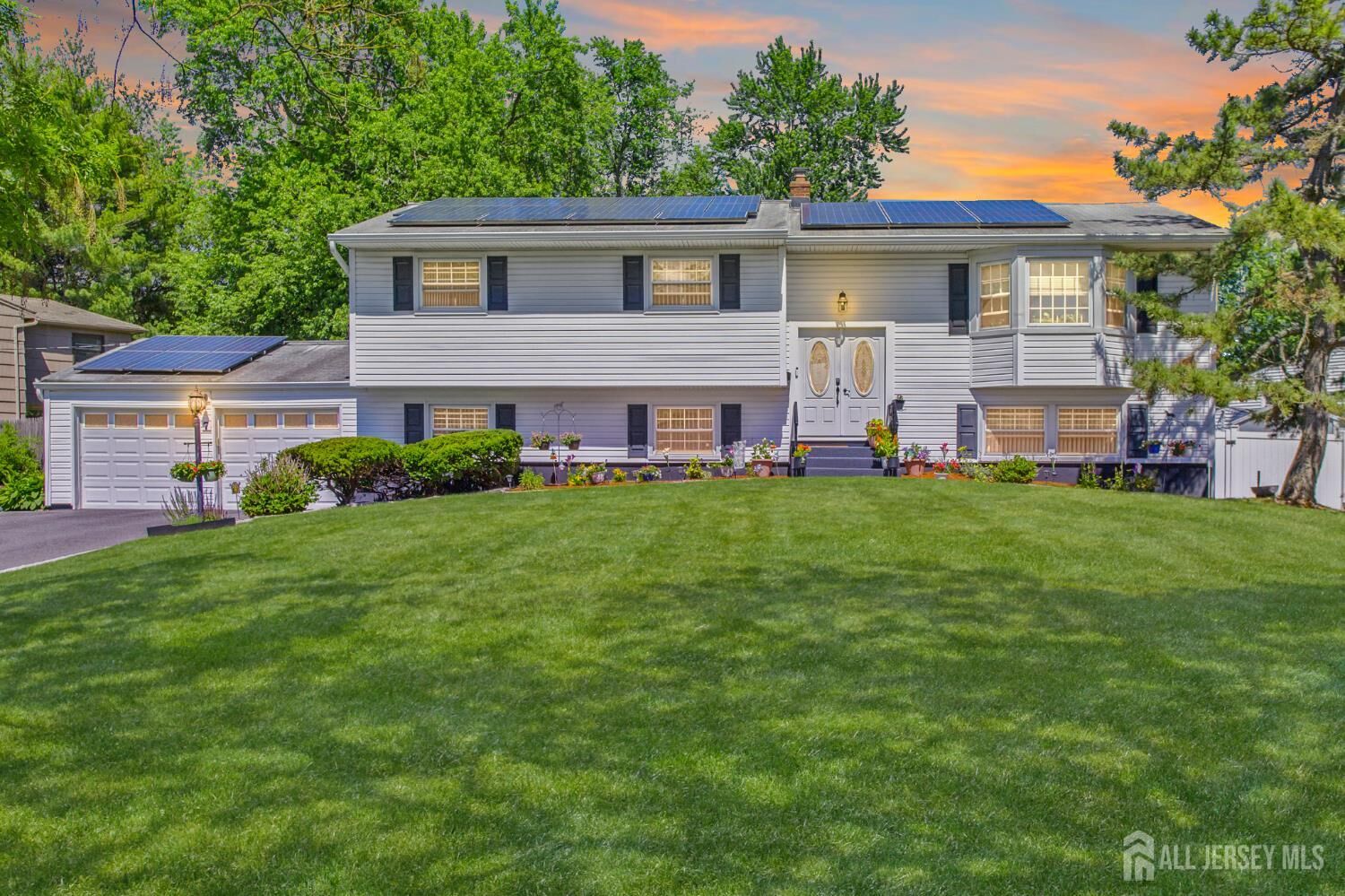 Property Photo: 7 Vauxhall Road NJ 08816