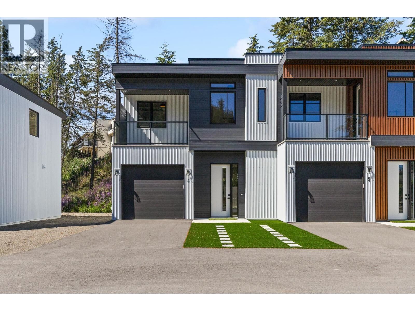 Property Photo: 9188 Tronson Road 4 BC V1H 1E2