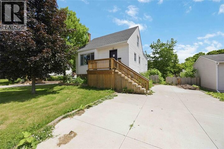 Property Photo: 782 Kember Avenue ON N7S 2T3