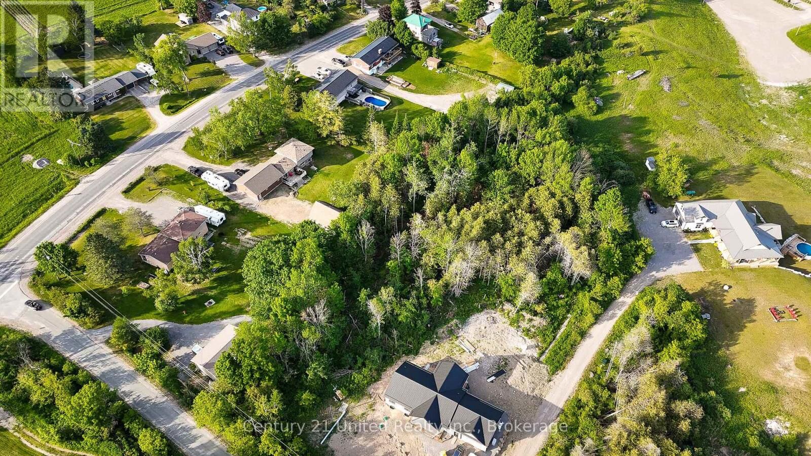 Property Photo:  833 Iron Woods Dr Part 3  ON K0L 3A0 