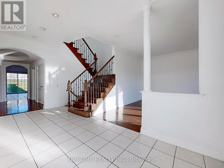 Property Photo:  12 Sweet Valerie Court  ON L6A 0C6 