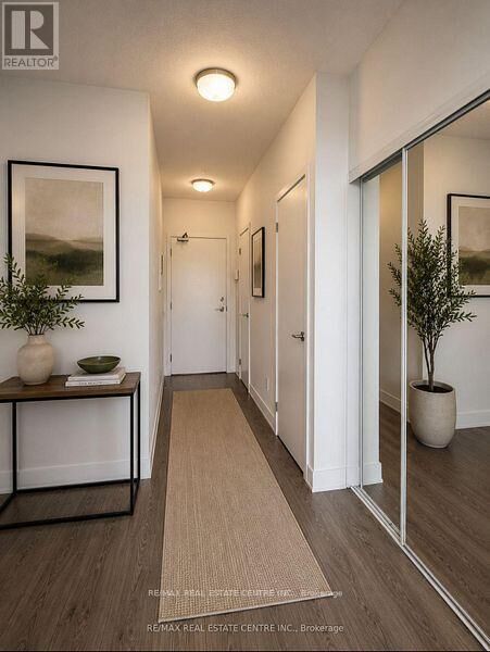 Property Photo: 99 The Donway West 525 ON M3C 0N8