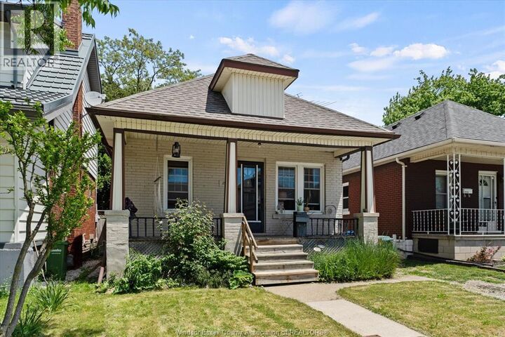 Property Photo:  1510 Elsmere Avenue  ON N8X 4H3 