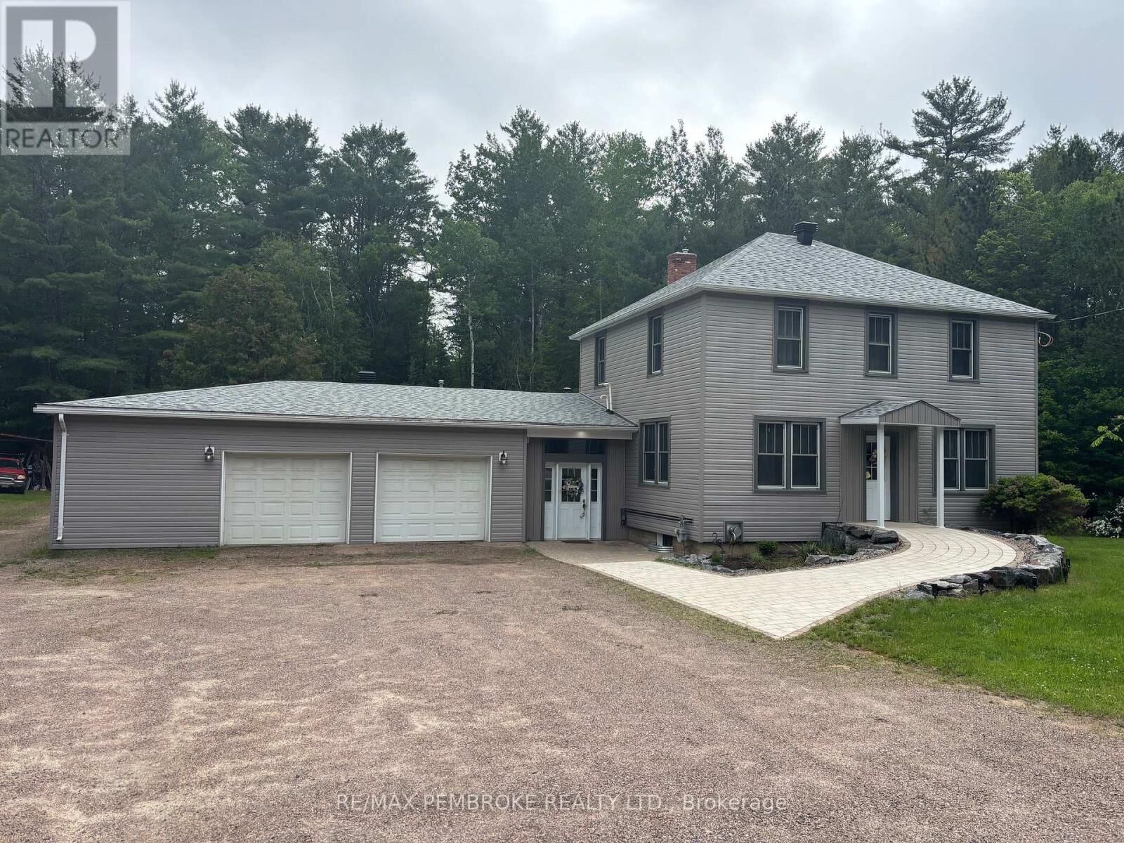 Property Photo: 32750 Highway 17 Highway ON K0J 1P0