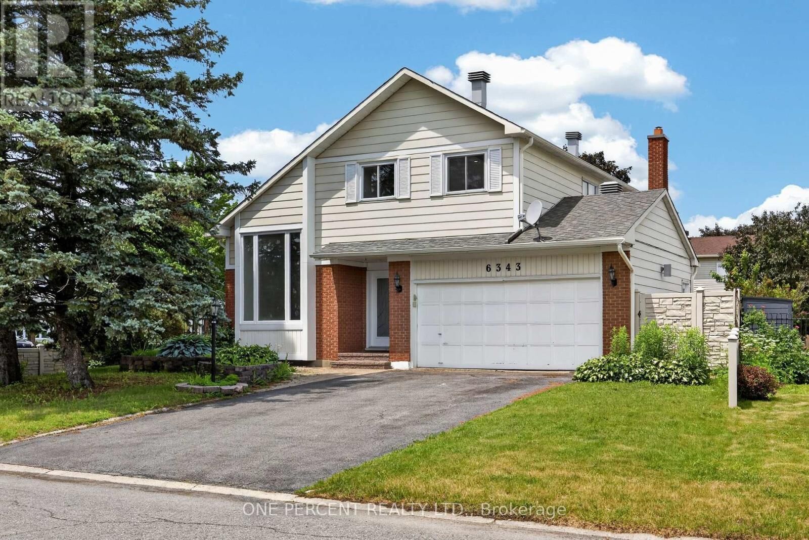 Property Photo:  6343 Mattice Avenue  ON K1C 2G1 
