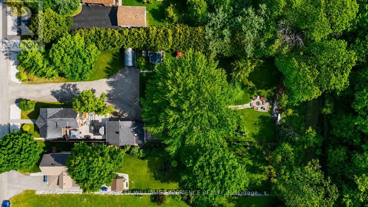 Property Photo:  15 Leonard Avenue  ON L9M 1E3 