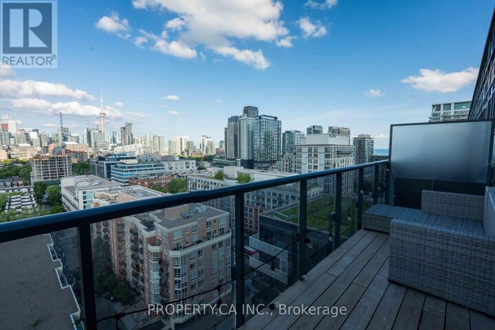 Property Photo:  1030 King Street West Ph05  ON M6K 0B4 