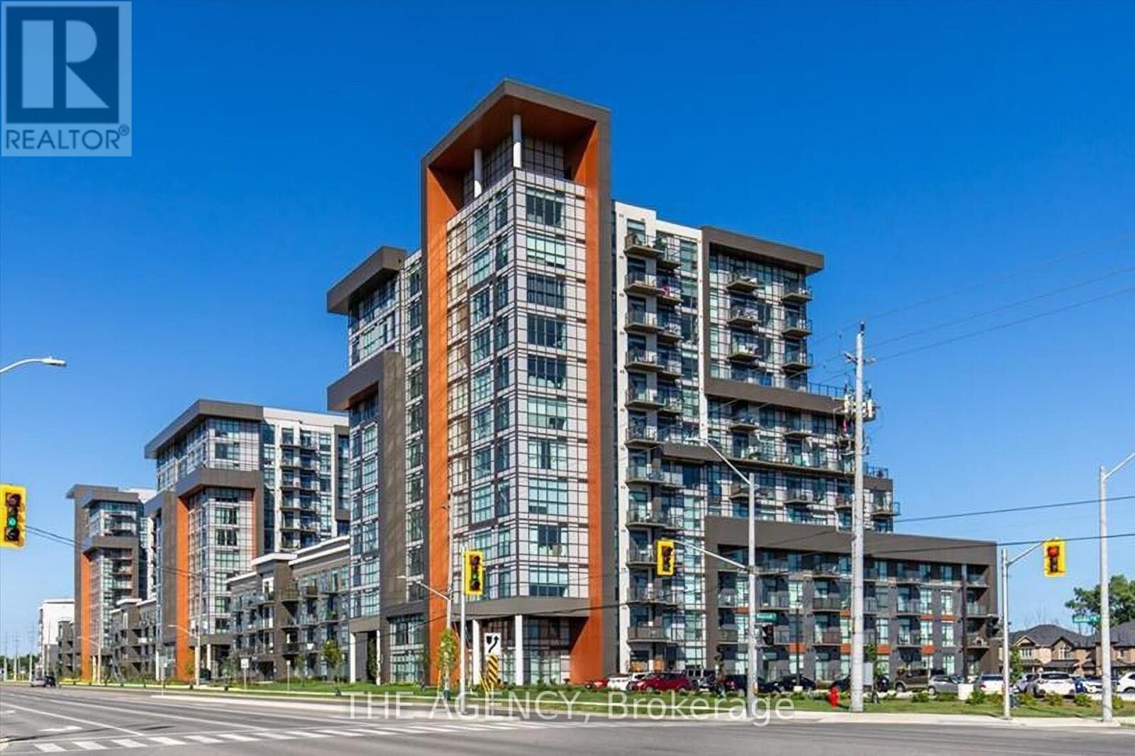 Property Photo:  450 Dundas Street East 101  ON L8B 1Z2 
