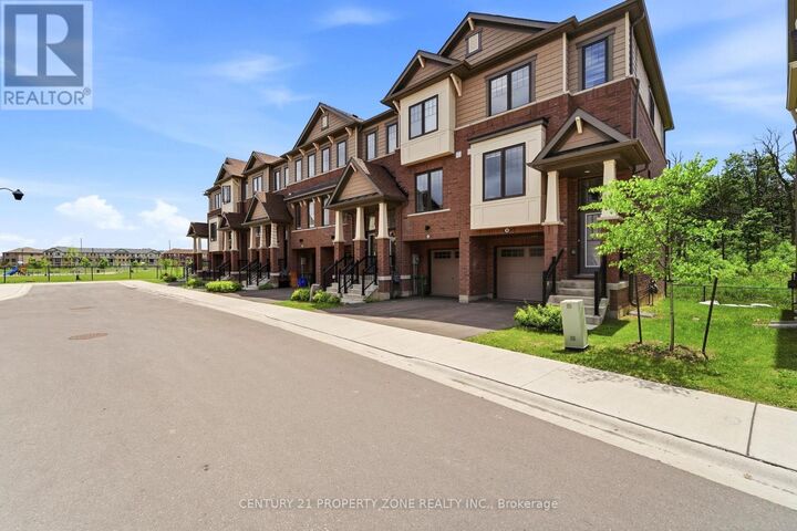 Property Photo:  185 Bedrock Drive 36  ON L8J 0M5 