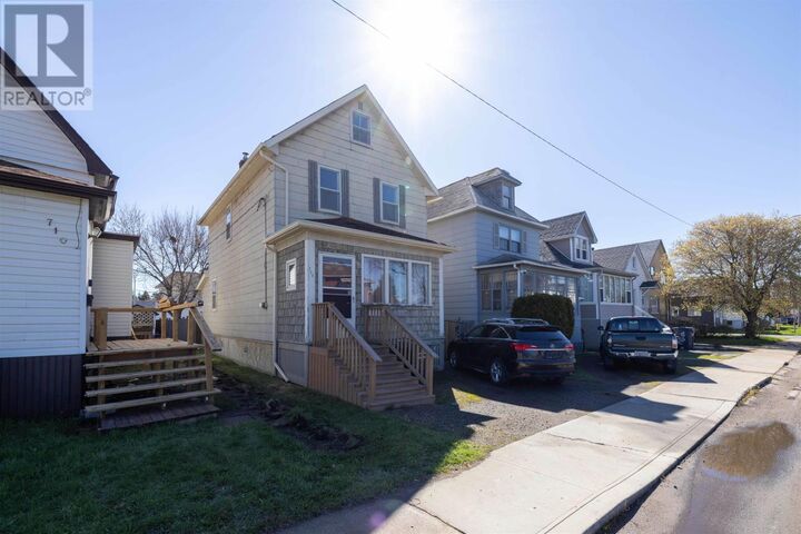 Property Photo: 708 McLeod St ON P7C 2Z6