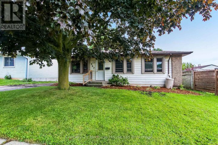 Property Photo:  967 Alice Street  ON N4S 8B1 
