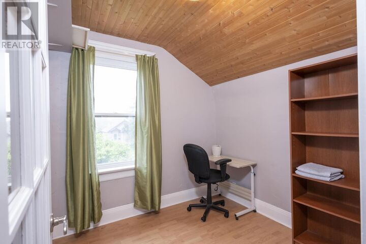Property Photo:  123 Francis St W  ON P7E 4B8 