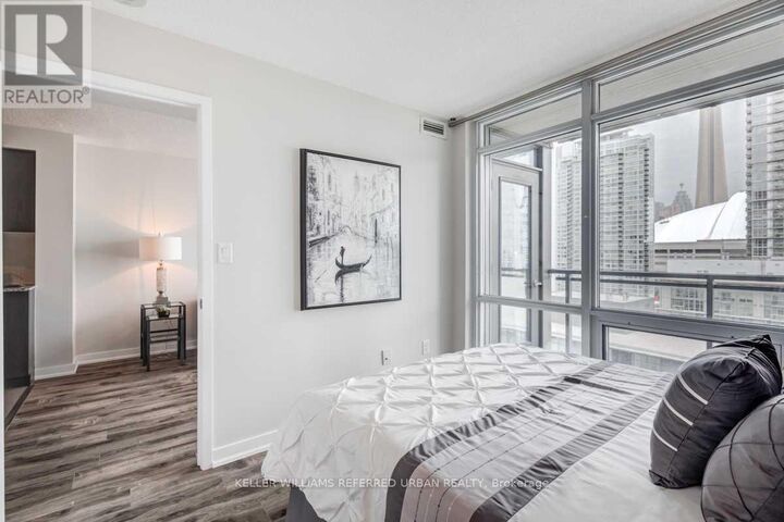 Property Photo:  15 Fort York Boulevard 1508  ON M5V 3Y4 