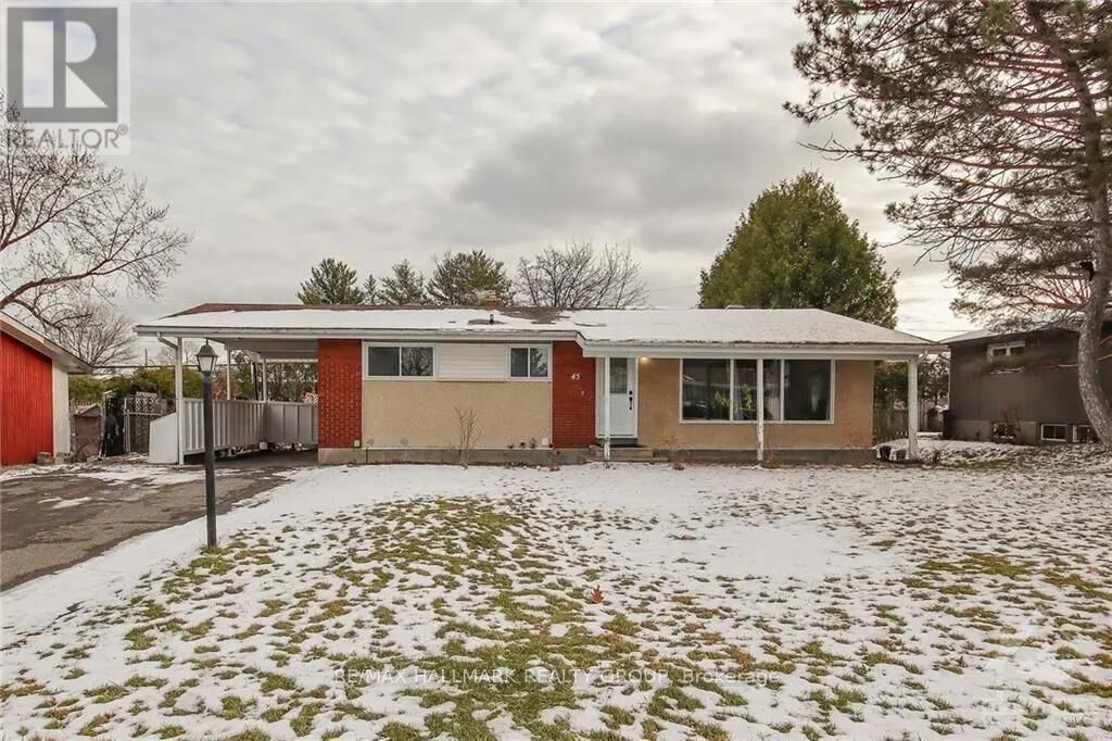Property Photo:  45 Hilliard Avenue  ON K2E 6B9 