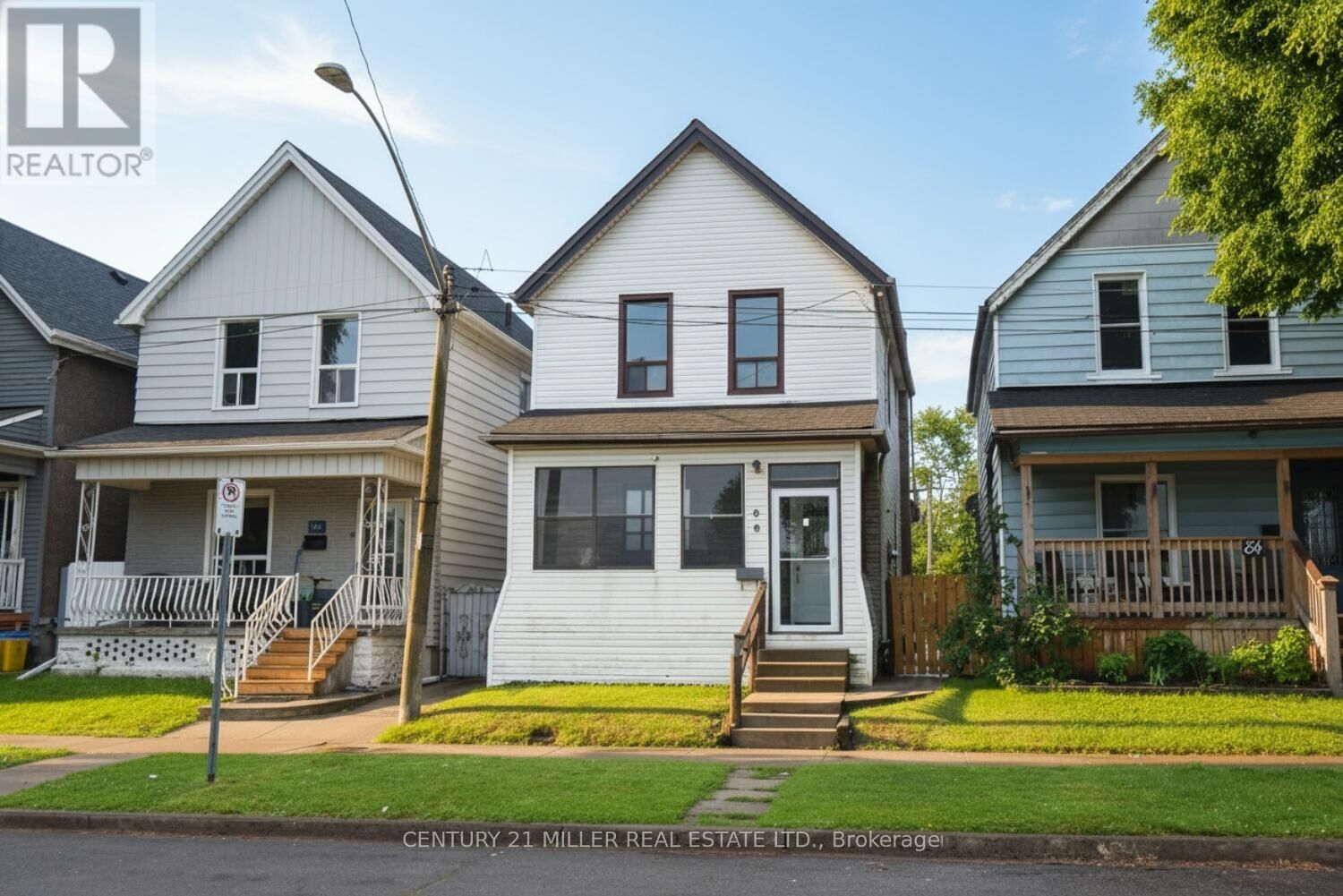 Property Photo:  86 Mars Avenue  ON L8L 3W1 