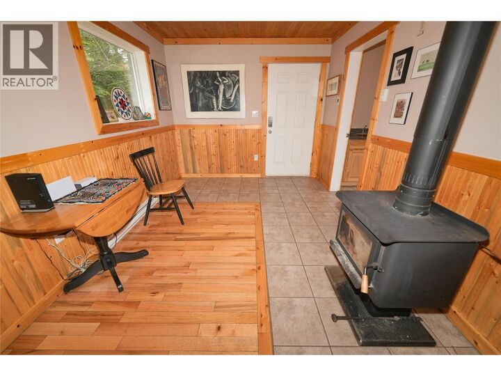 Property Photo: 1017 Hume Street BC V0G 2C0