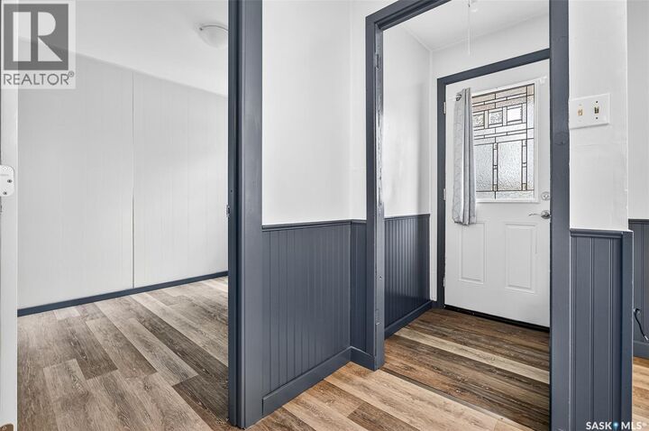 Property Photo:  826 Athabasca Street E  SK S6H 0M7 