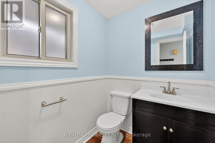 Property Photo:  32 Sawmill Road 10  ON L4N 6X3 