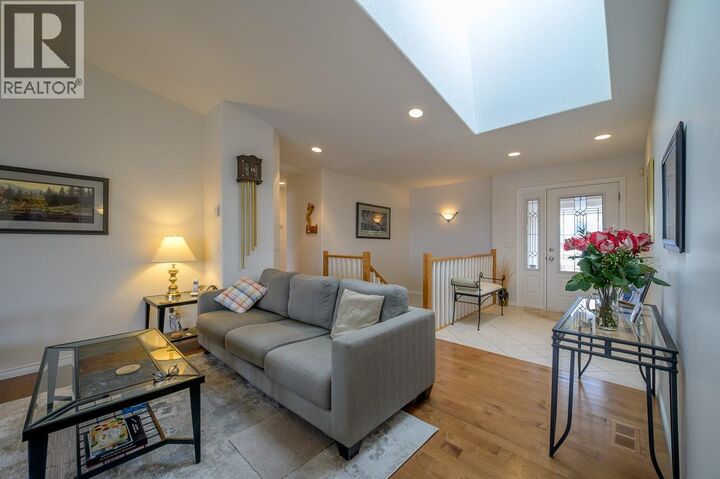 Property Photo: 1651 Valleyview Drive 6 BC V2C 0A4