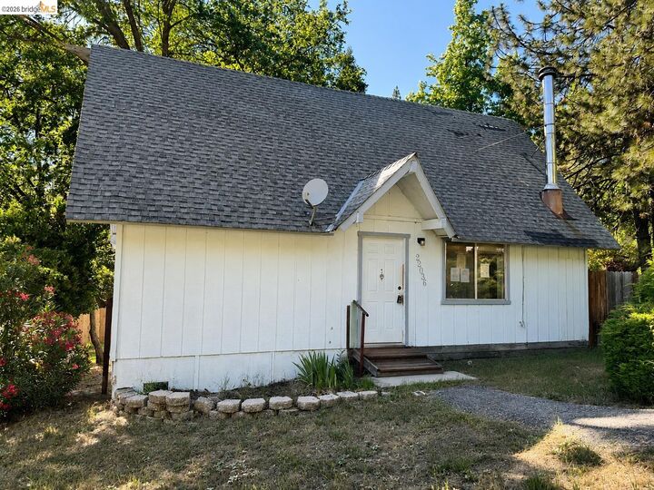 Property Photo: 22036 Crystal Falls Dr CA 95370