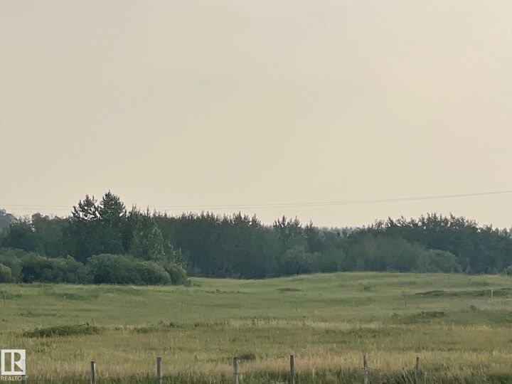 Property Photo:  5 Highway 36  AB T0B 4K0 