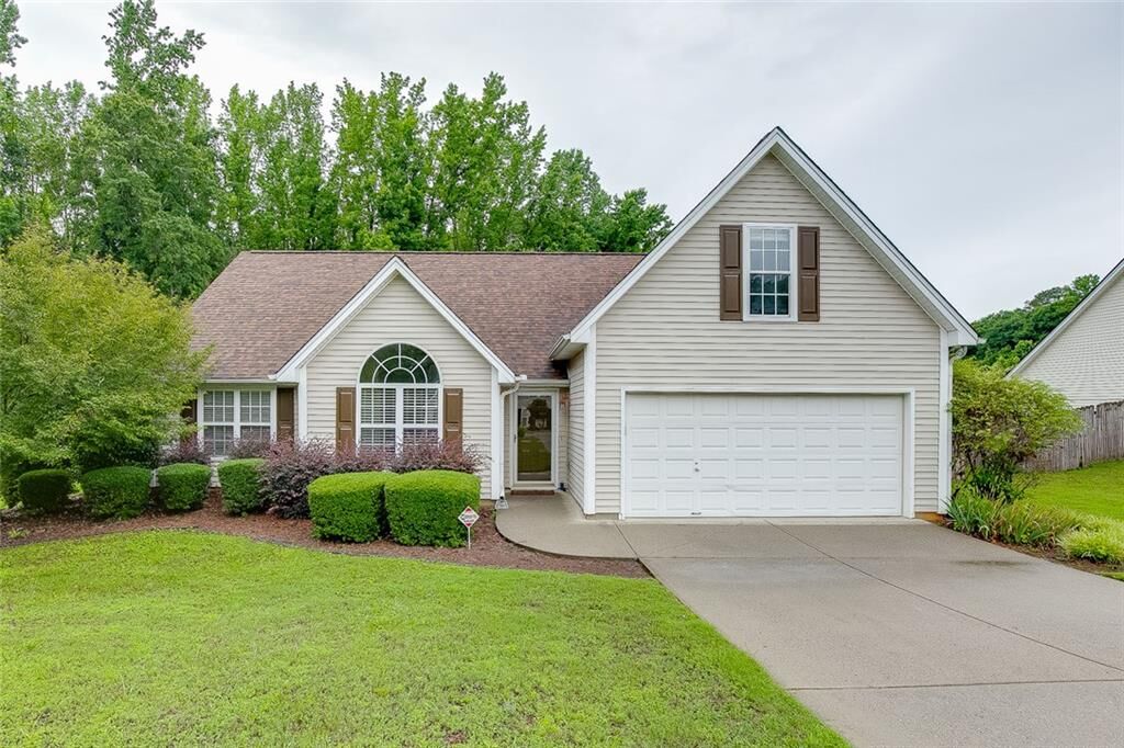 Property Photo: 387 Joshua Way GA 30548