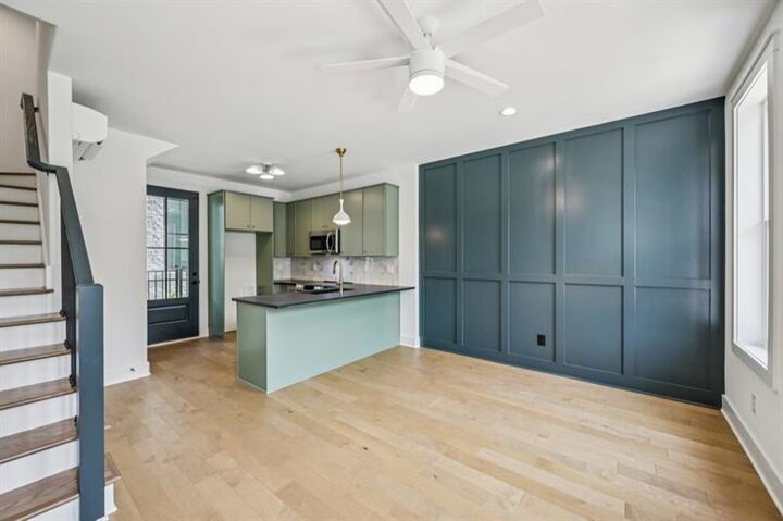 Property Photo: 1160 Boulevard SE 6 GA 30312